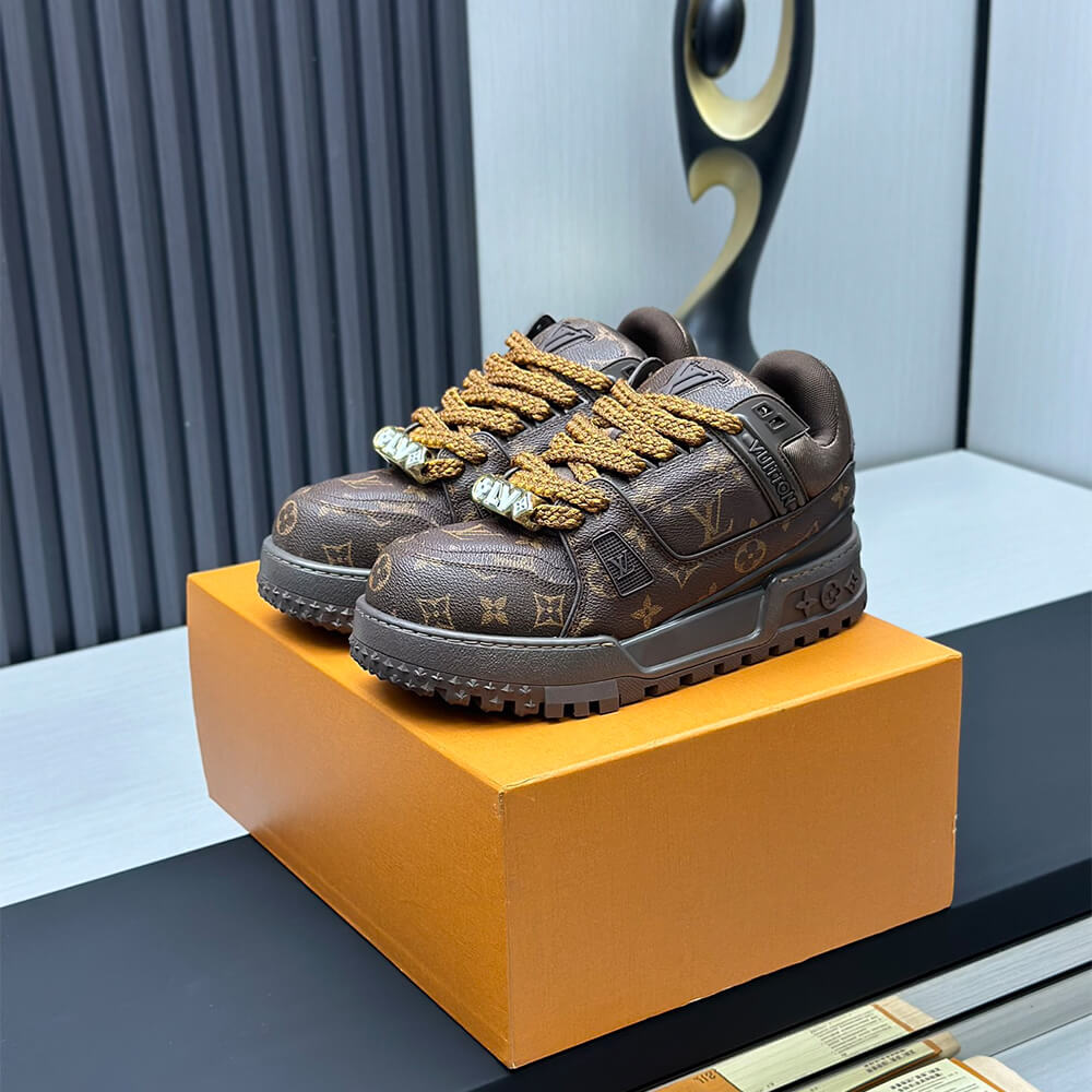 LV Trainer Maxi Sneaker