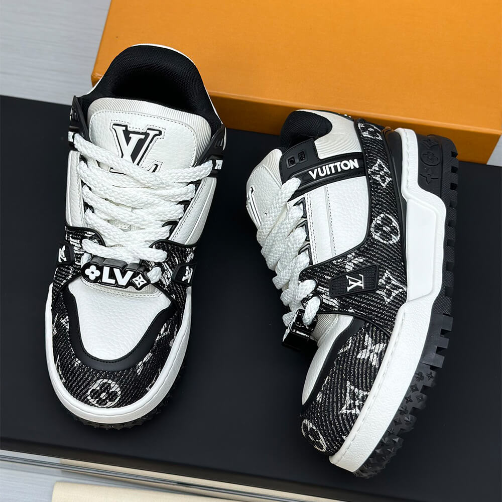 LV Trainer Maxi Sneaker