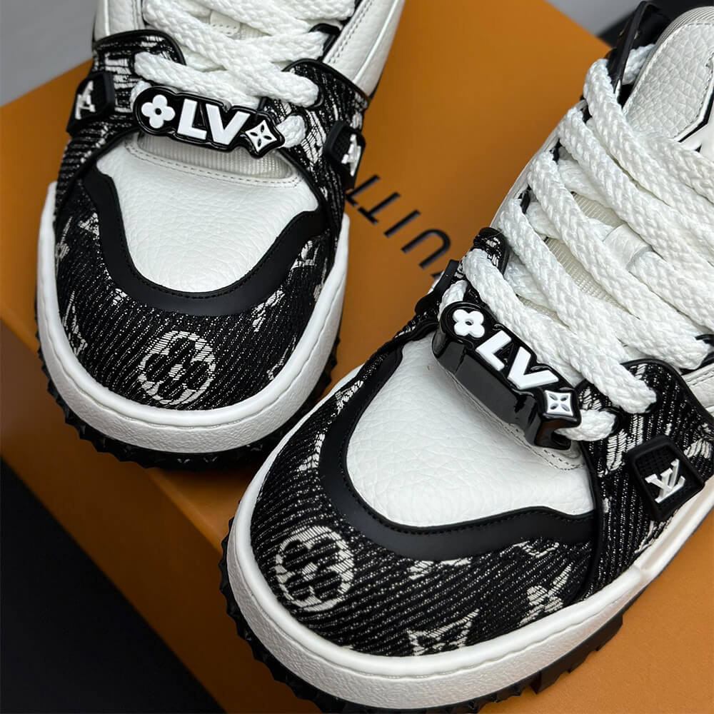 LV Trainer Maxi Sneaker