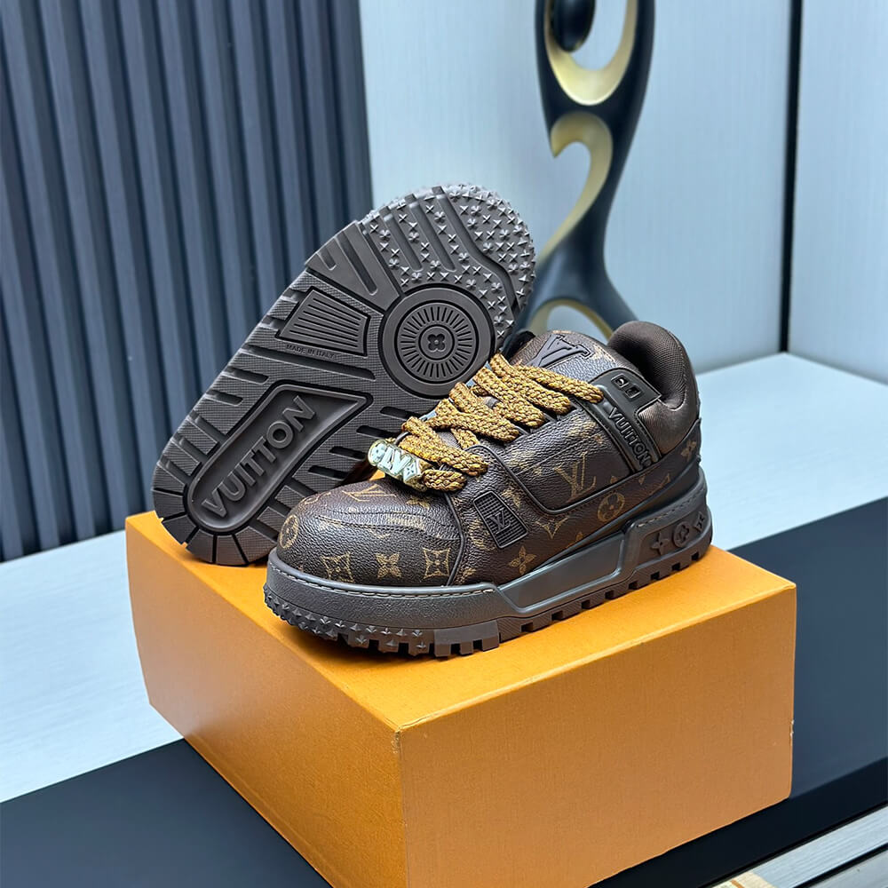 LV Trainer Maxi Sneaker