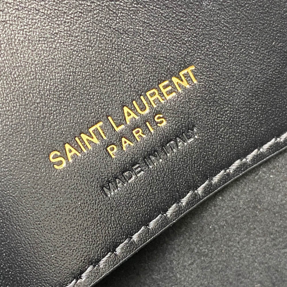 YSL LE 37 small in shiny leather