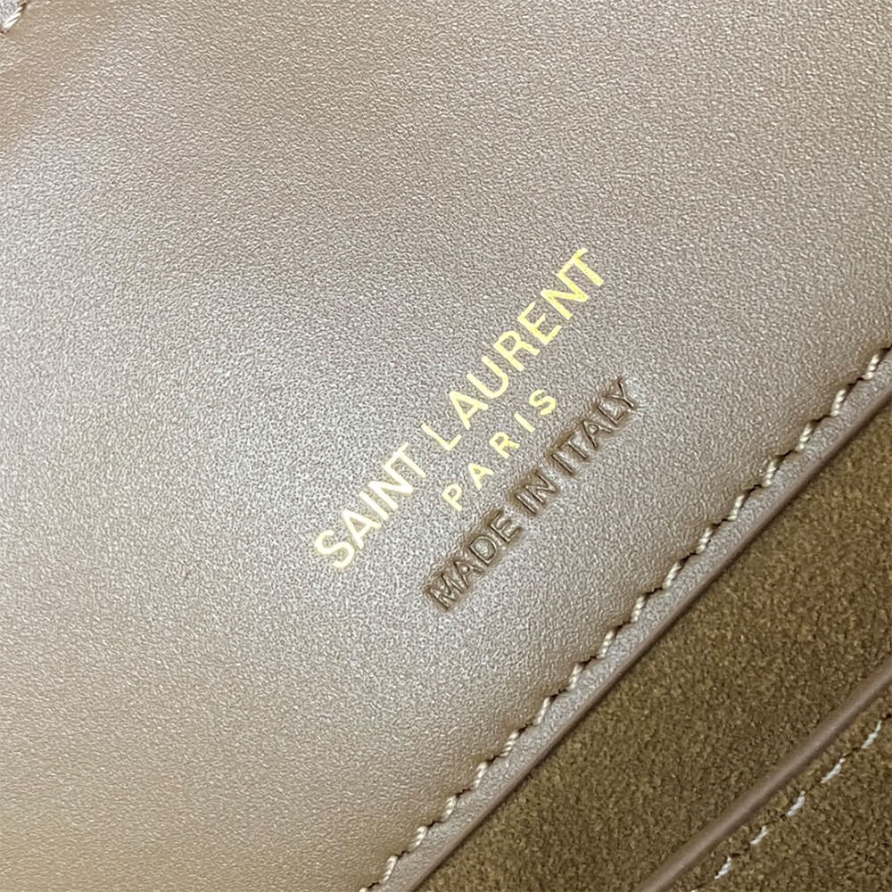 YSL LE 37 small in shiny leather