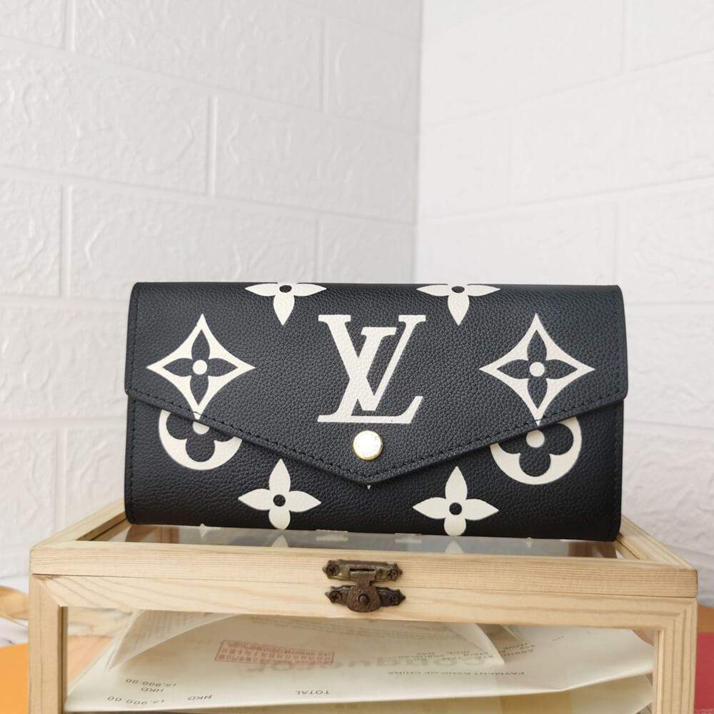 LV Sarah Wallet