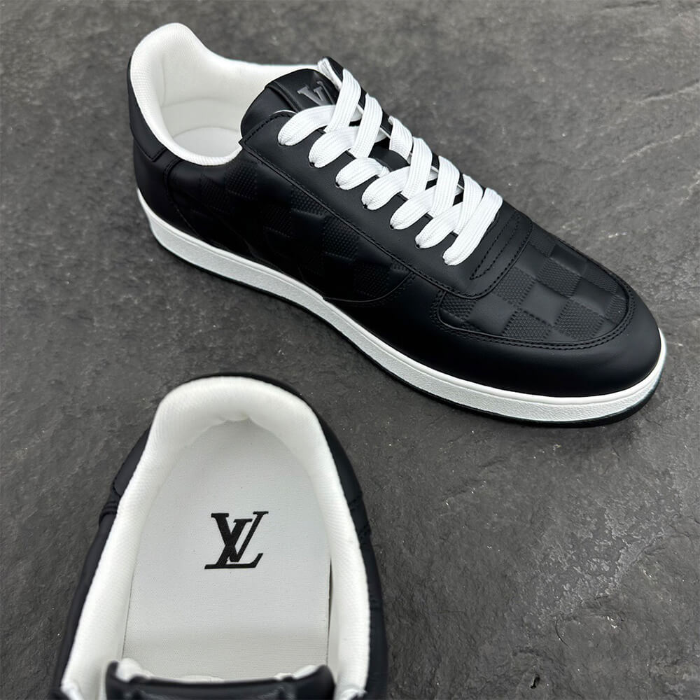 Louis Vuitton Rivoli Sneaker