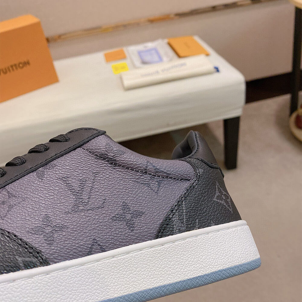 Louis Vuitton Rivoli Sneaker