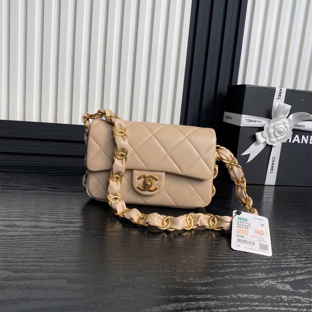 CHANEL Small Flap Bag(high-end grade)