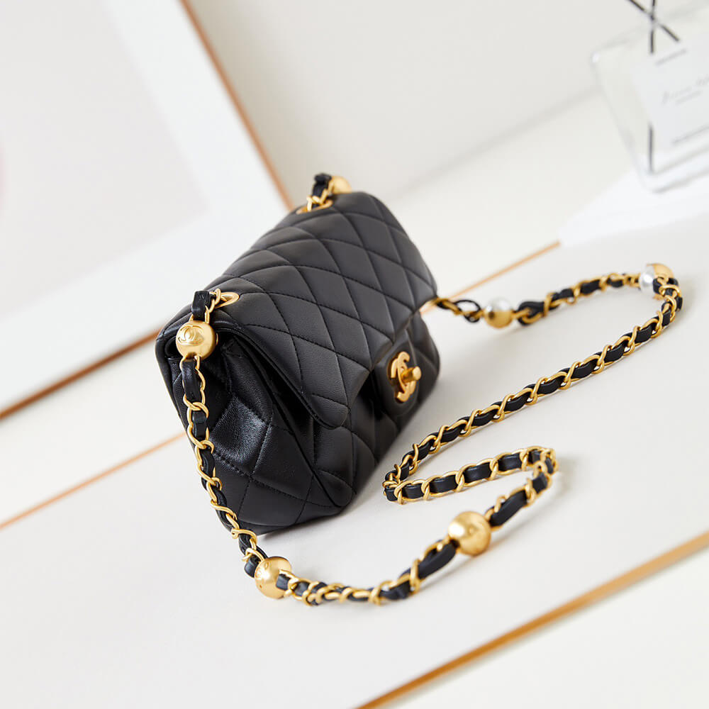 CHANEL MINI FLAP(HIGH-END GRADE)