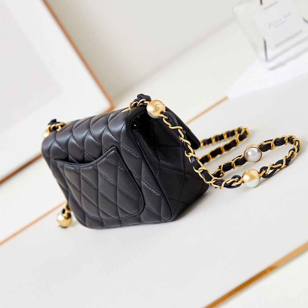 CHANEL MINI FLAP(HIGH-END GRADE)