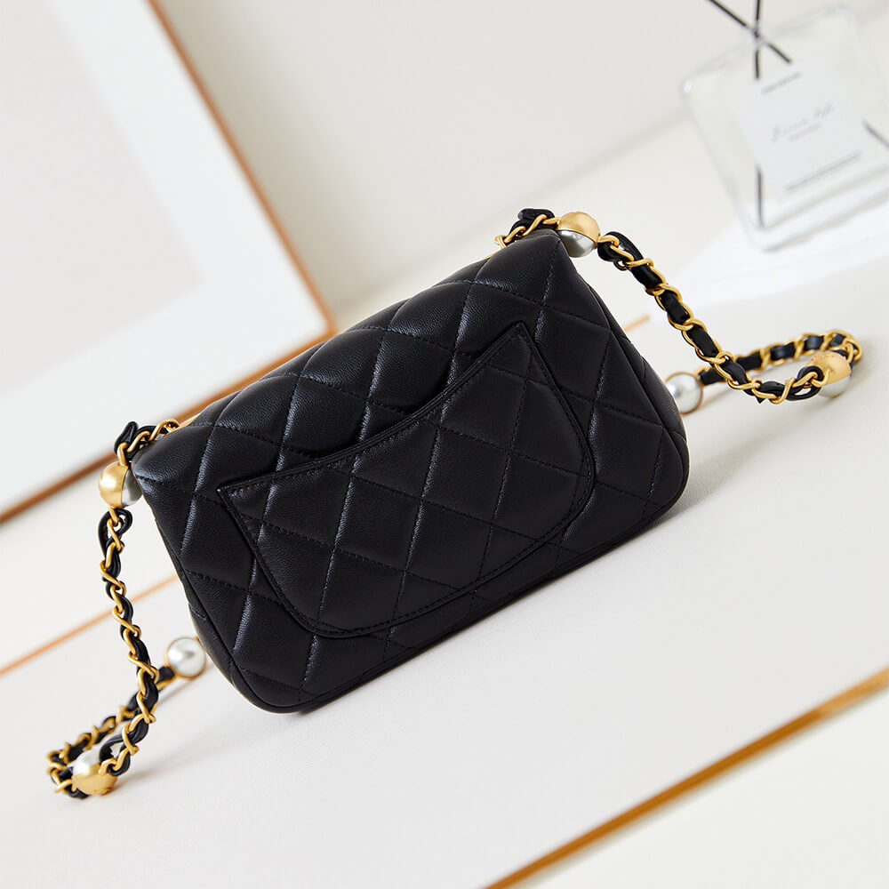 CHANEL MINI FLAP(HIGH-END GRADE)