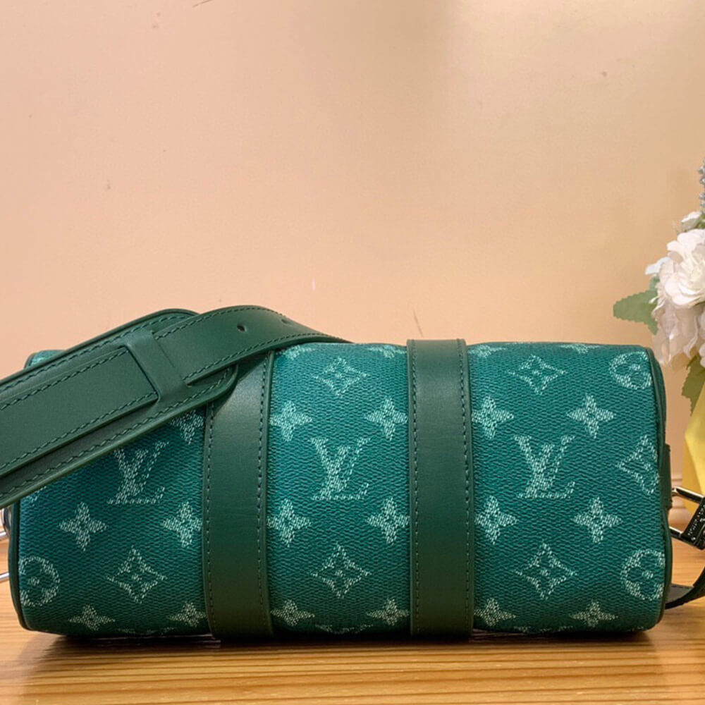 LV Keepall Bandouliere 25